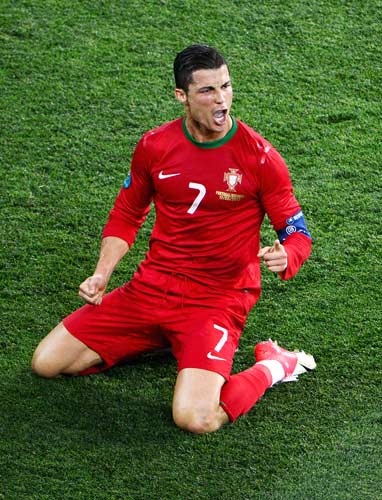 中乙球员身价更新：蒯纪闻27.5万欧领跑，帅惟浩22.5万欧第2