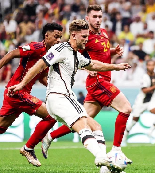 乒乓球混团世界杯：国乒8-0克罗地亚，莎头组合出战拿分