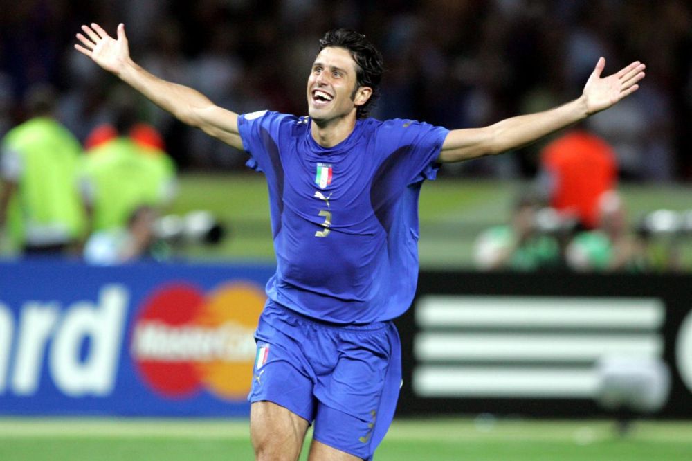 西媒：马塞洛儿子首次入选皇马U21名单，或将迎来首秀（马塞洛之子首次跻身皇马U21大名单，或上演处子秀）