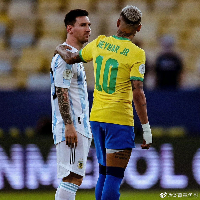 孔帕尼：我不想看到“孔帕尼足球”，我想看到拜仁的风格（孔帕尼：我追求的是拜仁风格，而非孔帕尼足球）