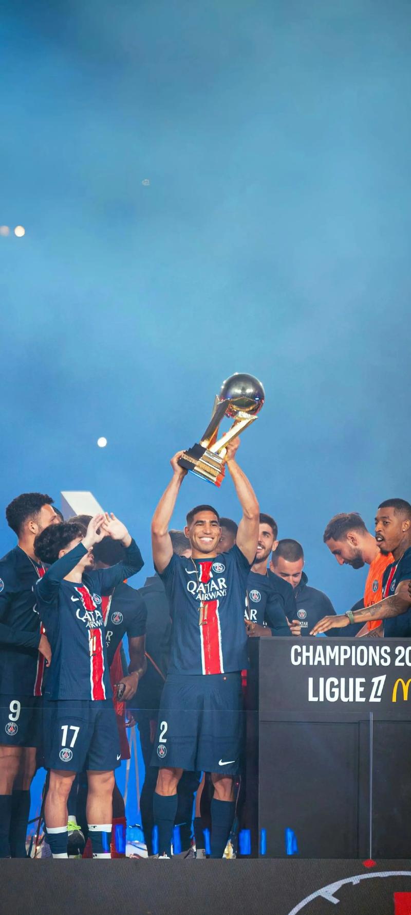 TA：青训瑰宝弗雷迪-波茨崭露头角，铁锤帮传承再续新章