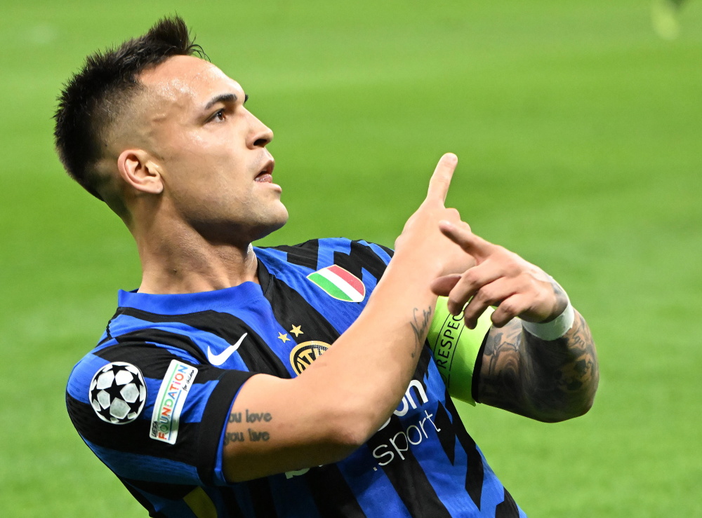 意甲积分榜：争冠白热化，米兰1球净胜球优势领先那不勒斯居首（意甲最新积分榜：争冠胶着，米兰以1球净胜优势力压那不勒斯登顶）