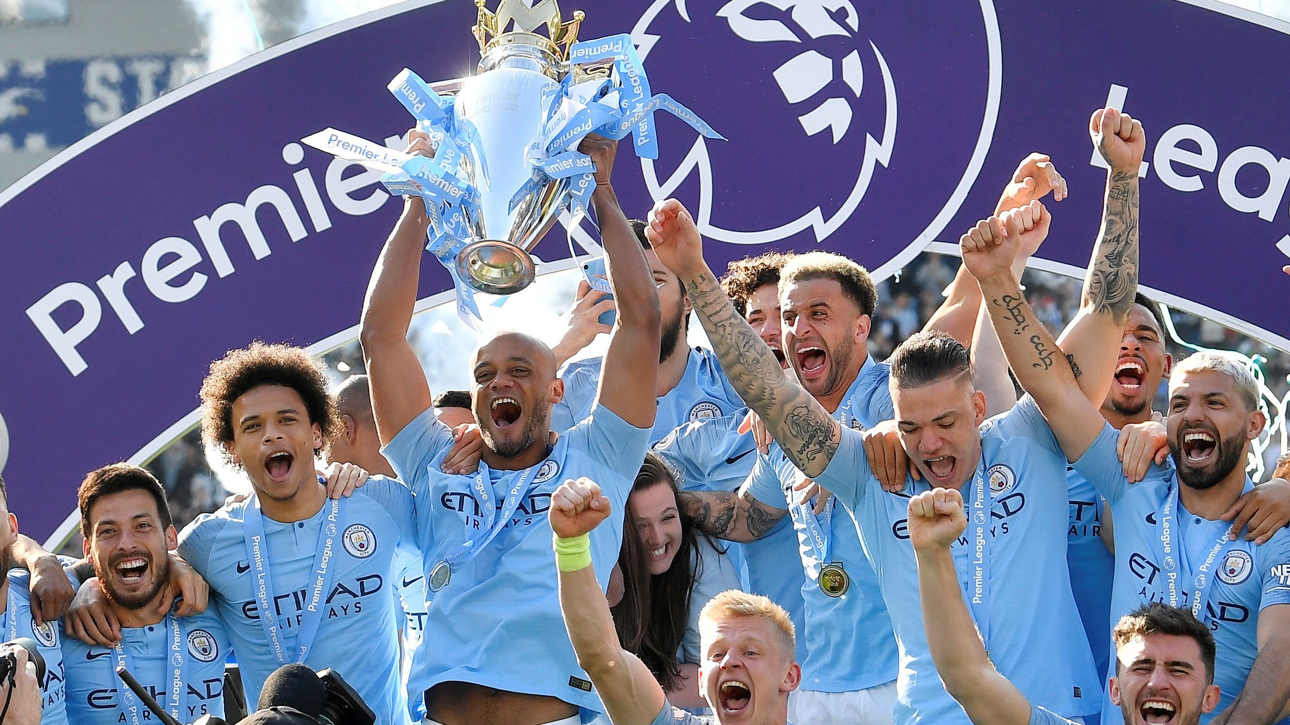 格瓦迪奥尔：这种表现对哈兰德还不够，他希望每场至少进5球（格瓦迪奥尔：这样的发挥还不够，哈兰德希望每场至少打进5球）