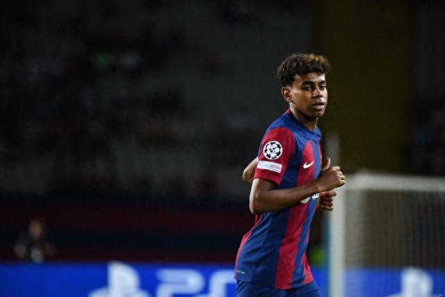 詹卢卡-西蒙尼谈朱利亚诺：父亲总说他是最好的，他前途无量