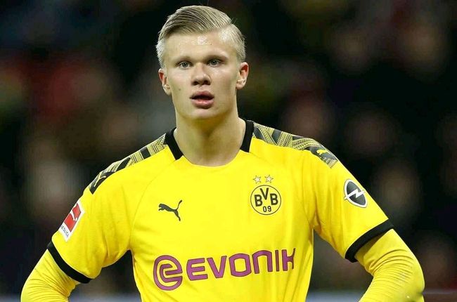 极速飞驰！25岁哈兰德狂轰英超百球，即将超越德罗巴和C罗