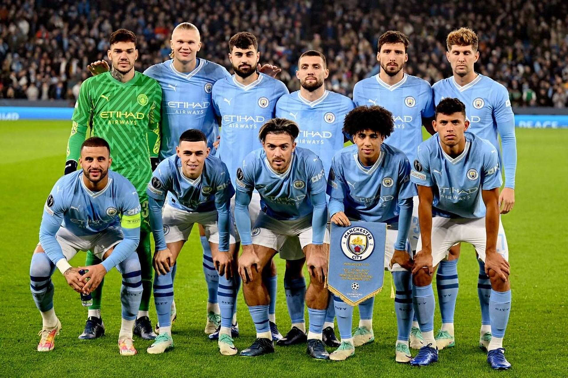 勇夺金靴，法比奥赛后社媒：感谢队友以及每位愿意相信我的人