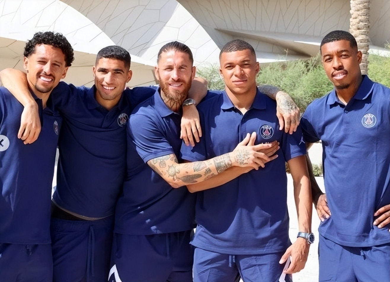 荷兰足协及所有荷兰俱乐部发布声明：呼吁对闹事球迷提起诉讼（荷兰足协与各俱乐部发联合声明：呼吁依法起诉闹事球迷）