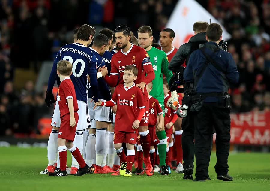 萨里：评价裁判只会让我被禁赛，冬窗转会传闻都是烟雾弹（萨里：一旦评论裁判就可能遭禁赛，冬窗转会传闻多是烟雾弹）